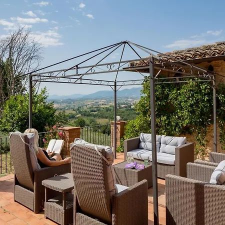 An Enjoyable Stay At Villa Nelly Villa